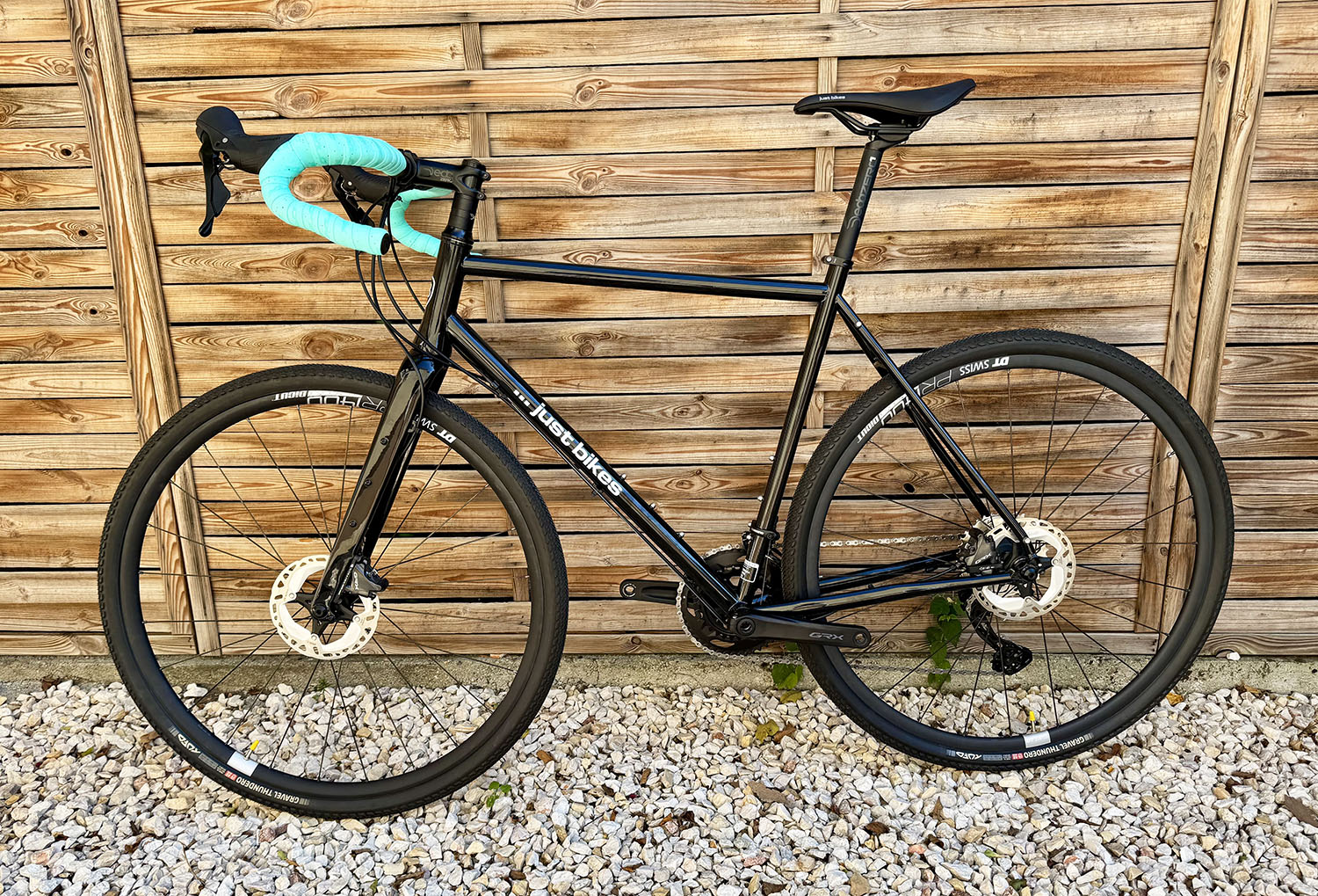 acélvázas gravel kerékpár, egyedi, SB steelbikes