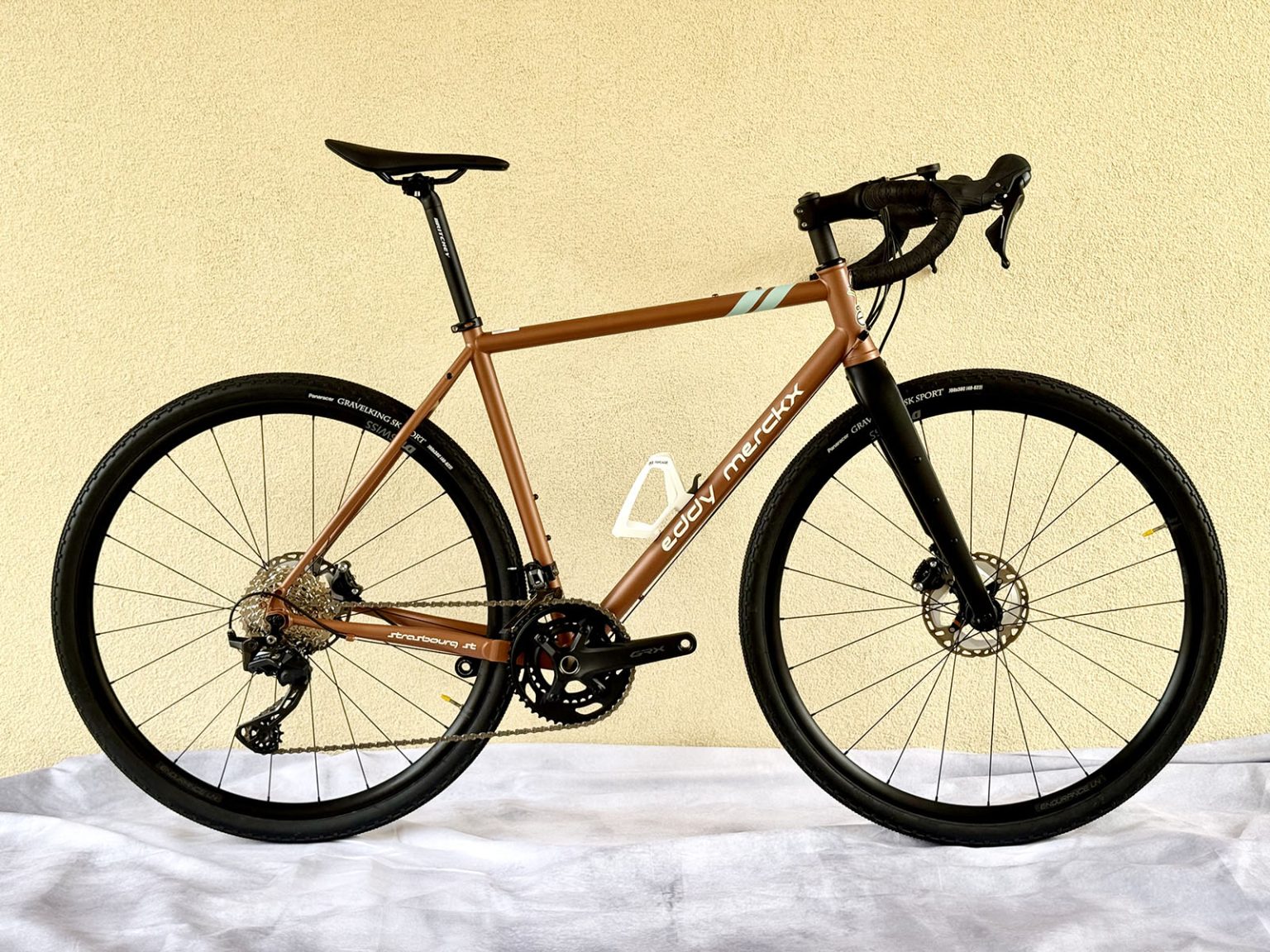 Eddy Merckx Strasbourg St acél gravel kerékpár matt réz M méret