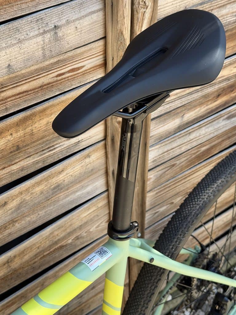 fizzik Vento argo X5 gravel nyereg