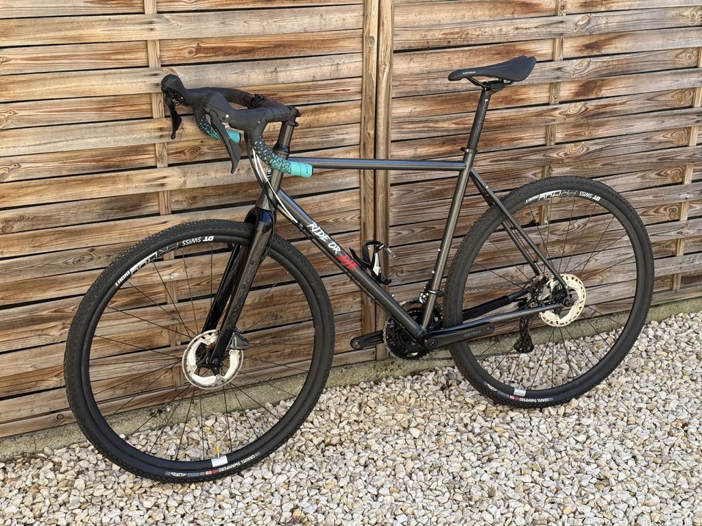 SB acélvázas gravel kerékpár eladó